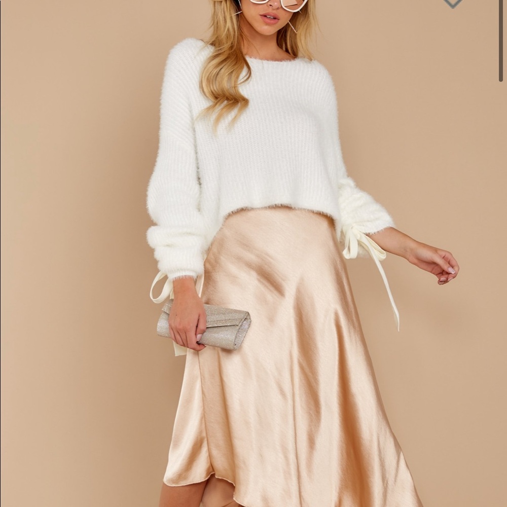 White crop sweater M/L